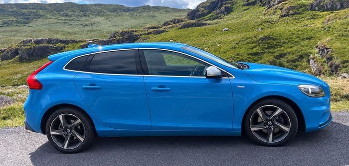 Volvo V40 2.0 D2