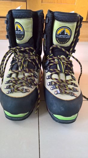 La Sportiva Nepal EVO GTX Mountaineering Boots - Women's