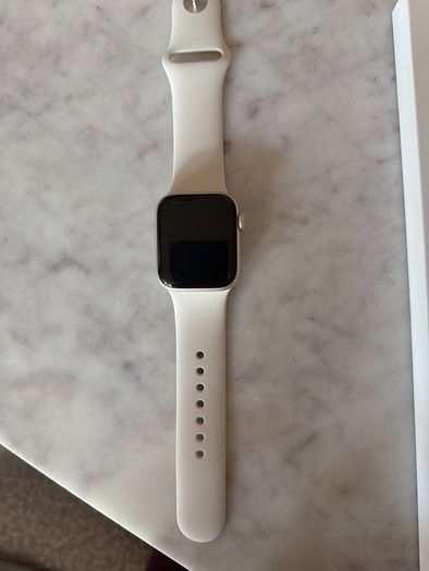 apple  watch SE 3