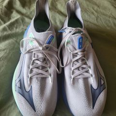 Mizuno Neo Vista