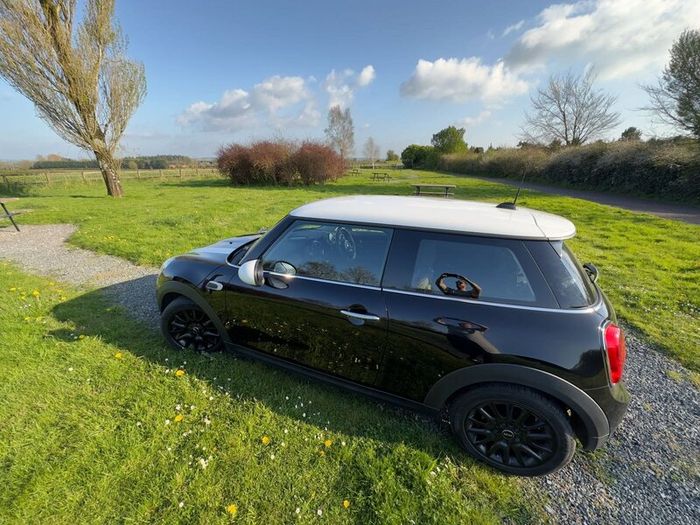 Mini Cooper 1.5D 2015 - Fantastic First Car!