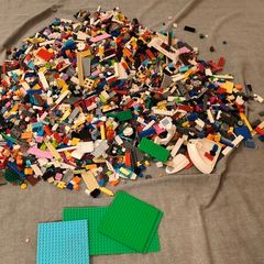 8.985kg Lego mix lot