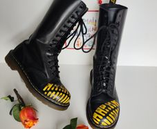 Dr Martens 1914 14 hole 1C14 black yellow foot mid calf boots UK4 EU37 US6