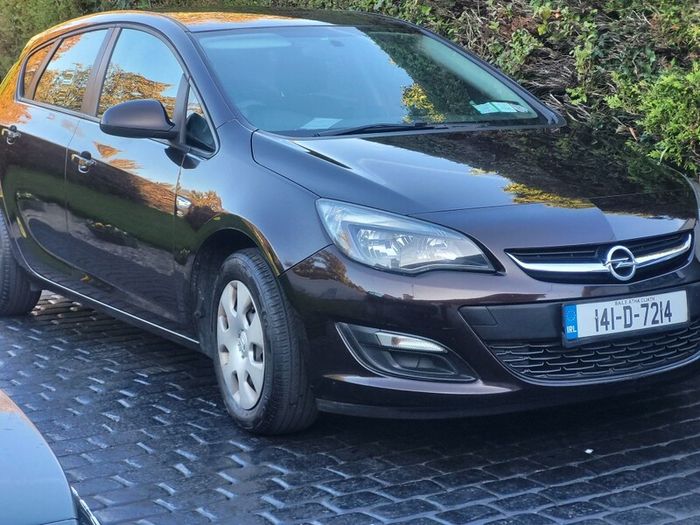 2014 Opel Astra Nct Test And Taxed Great Condition