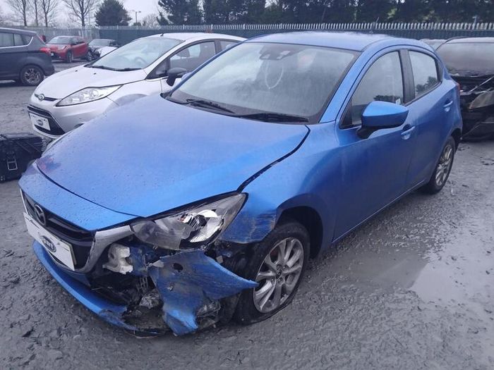 Mazda 2 for breaking