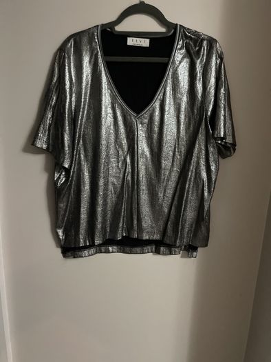 Silver top