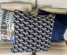 Cushions x6