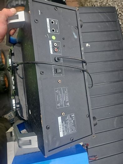speakers
