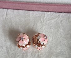 Flower charms stamp 925 rose gold fits for (Pandora bracelet)(please note the charms are not from original Pandora)