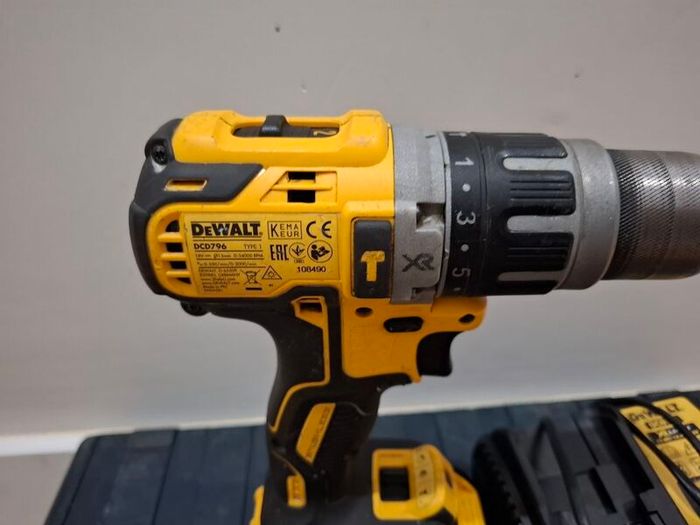 Dewalt Drill set