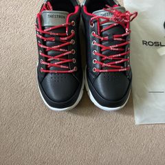 Golf Shoes  Brand New Size 7.5UK
