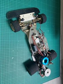 RC nitro car