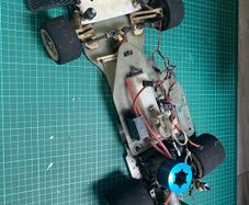RC nitro car