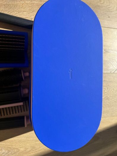 Dyson Airwrap Multi-styler, model HS05.