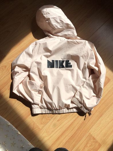 Girls Nike light jacket