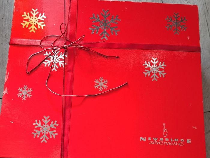newbridge silverware Christmas navity set