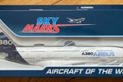 NEW BOXED LARGE Airbus A380 Scale Model Aircraft