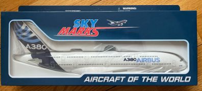 NEW BOXED LARGE Airbus A380 Scale Model Aircraft