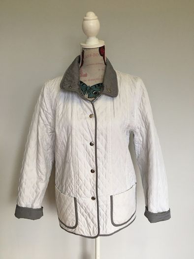 Ladies reversible grey - white jacket