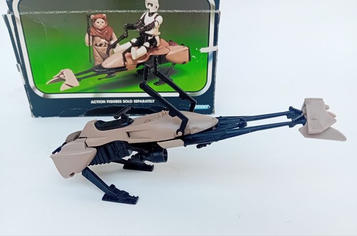 Vintage Stsr Wars Speeder Bike & Box