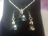 Swarovski Elements Pendant And Earrings