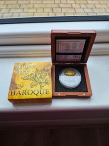 Niue Island BAROQUE Series AMBER ART  Silver Coin 2016 High Relief Antique