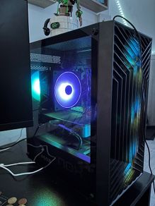 Rtx 3070 + Ryzen 5 5600x Gaming PC