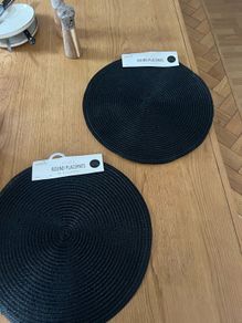 Black round easy clean placemats