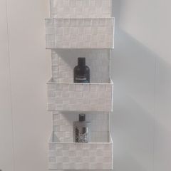Hanging wall organiser