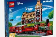 Lego Disney 71044 Disney Train and Station