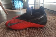 Football boots Phantom Nike size 8UK