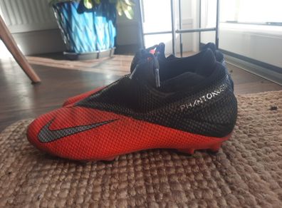 Football boots Phantom Nike size 8UK