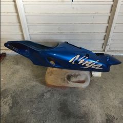 Zx9r tail piece
