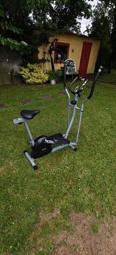 Cross Trainer