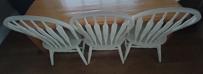 Solid oak table and chairs