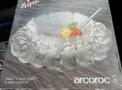 Party Time with this vintage Arcoroc Aspen Leaf Punch Bowl Set