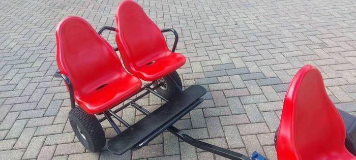 Berg Two seater trailer