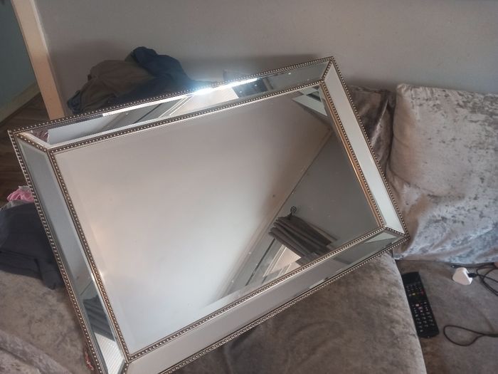 miror like new.