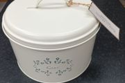 Cake Storage Tin