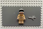 lego Star Wars sw1328 Captain Antilles minifigure- Dark Tan Shirt, Large Rank Badge