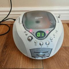 Roberts Radio With CD Player
