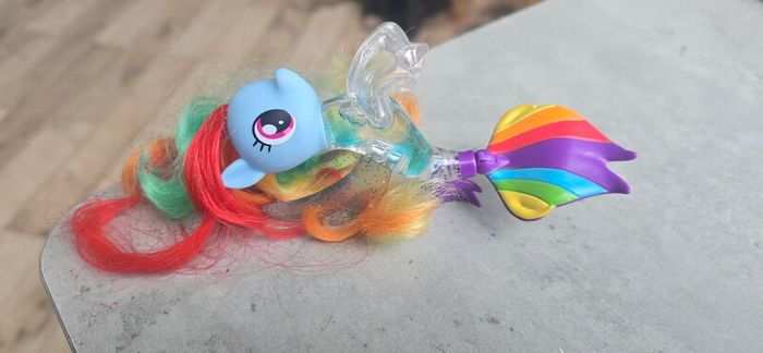 RAINBOW DASH The Movie Flip & Flow Seapony Hasbro MLP G4 2017