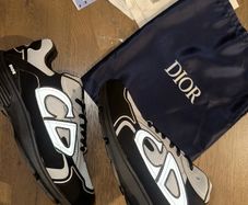 Dior b30