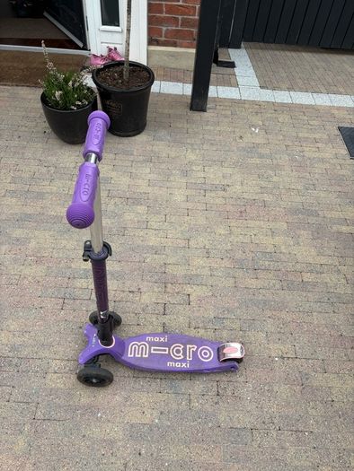 MAXI micro scooter
