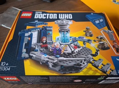 lego ideas 21304 dr who tardis