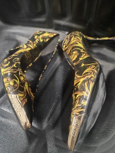 Versache High Heels