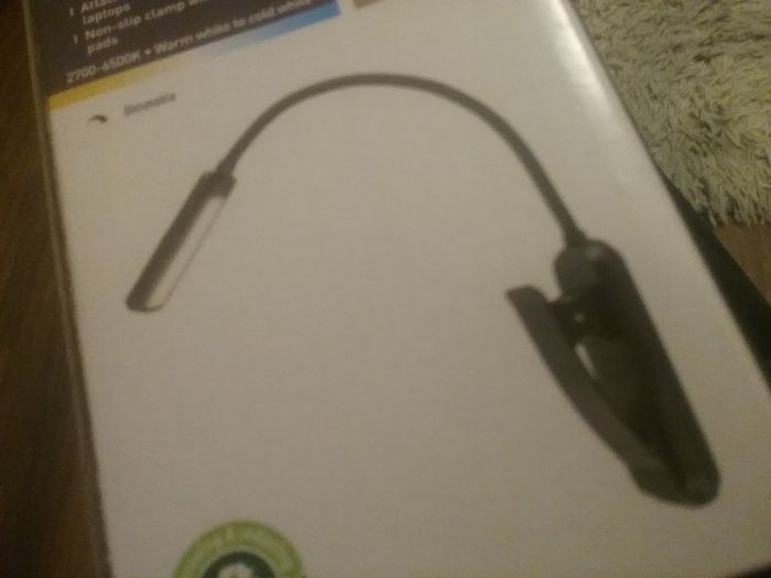 Cordless book light usb charged