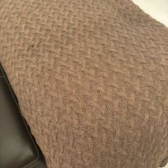 Throw / blanket in knit style