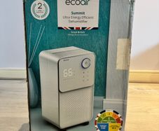 EcoAir Summit dehumidifier 12L - energy efficient, lightly used