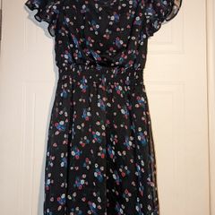 perfect for Summer, gorgeous floral midi dress from New Look